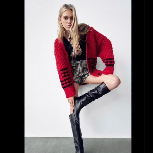 Blogger’s Favorite 🤩 Zara Black Lace-Up Front Eyelet Bodysuit - Picture 7 of 10